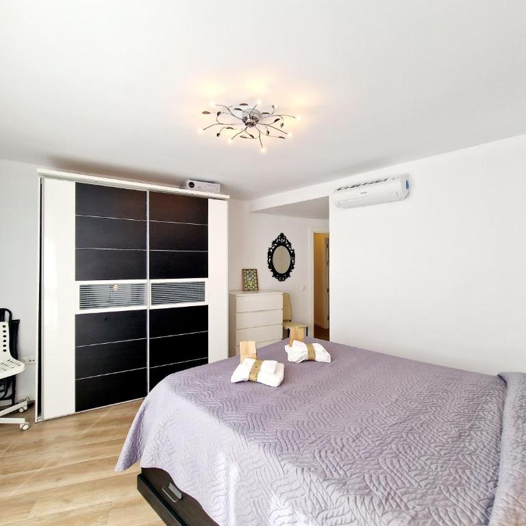 Light & Sea in Calahonda - Apartamento de 2 dormitorios - 28