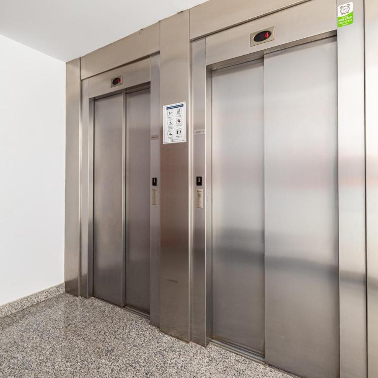 Holidays2Malaga Eslava High Speed WIfi - Apartamento de 1 dormitorio - 23