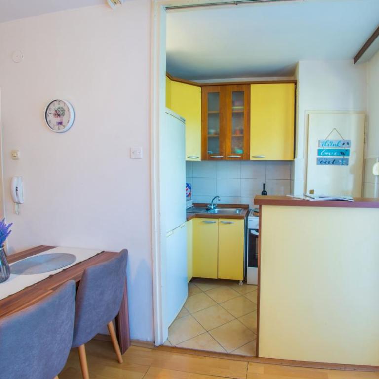 Apartment Stellar - Two-Bedroom Apartment - 16