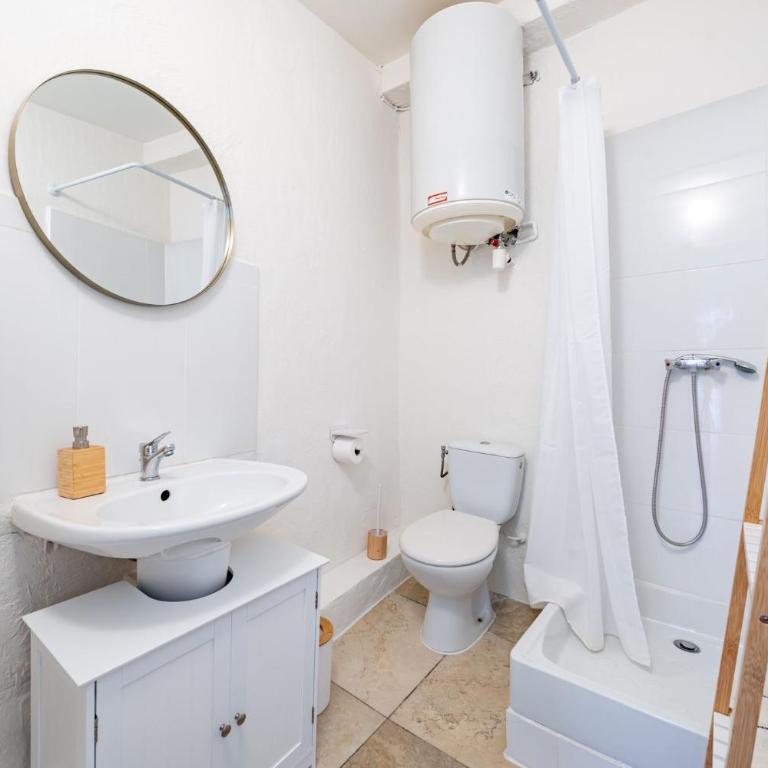Charmant Appartement 2P au Cœur du Vieux Nice - Appartement 1 Chambre - 15