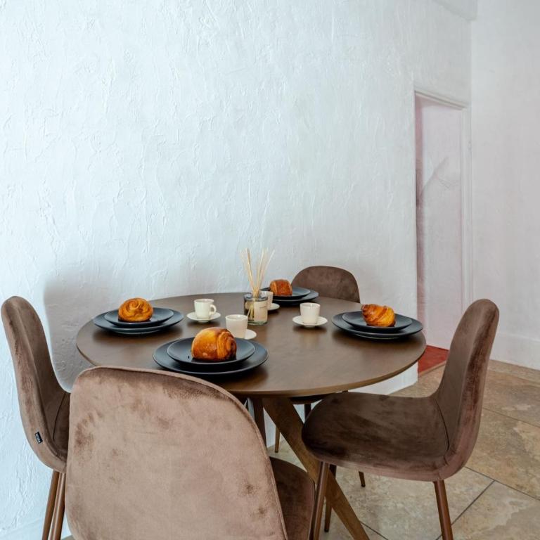Charmant Appartement 2P au Cœur du Vieux Nice - Appartement 1 Chambre - 19