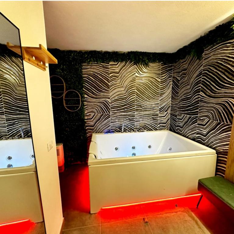 Appartamenti Relax Nus - Appartamento con 1 Camera da Letto e Vasca da Bagno Idromassaggio all’Ultimo Piano - 5
