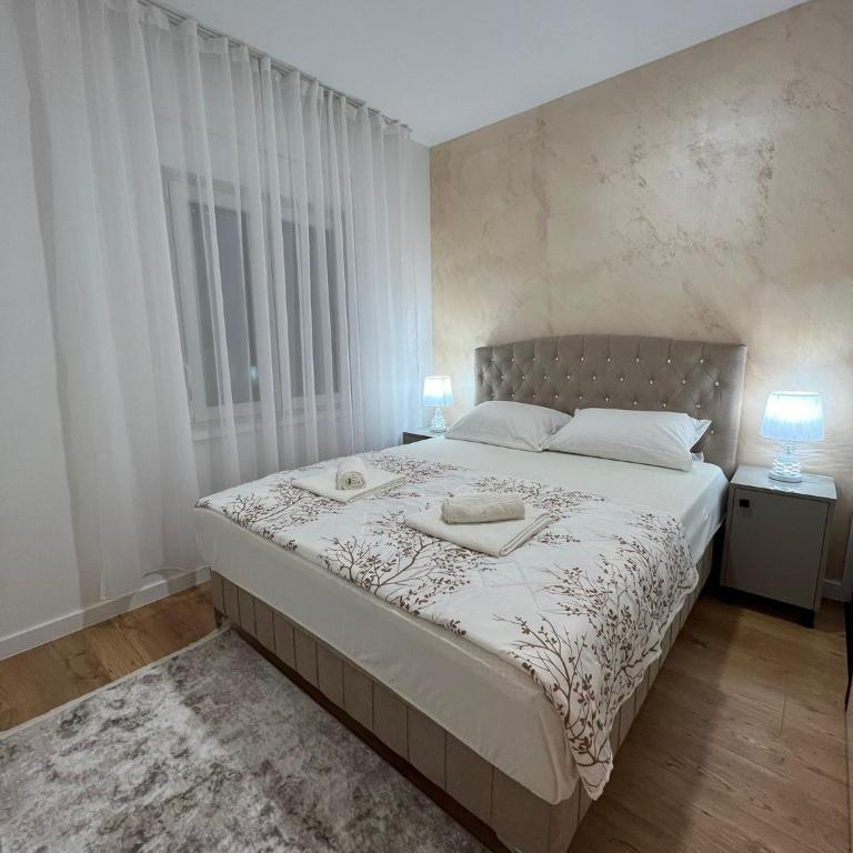 Sunset Home Mostar - Two-Bedroom Apartment - 18