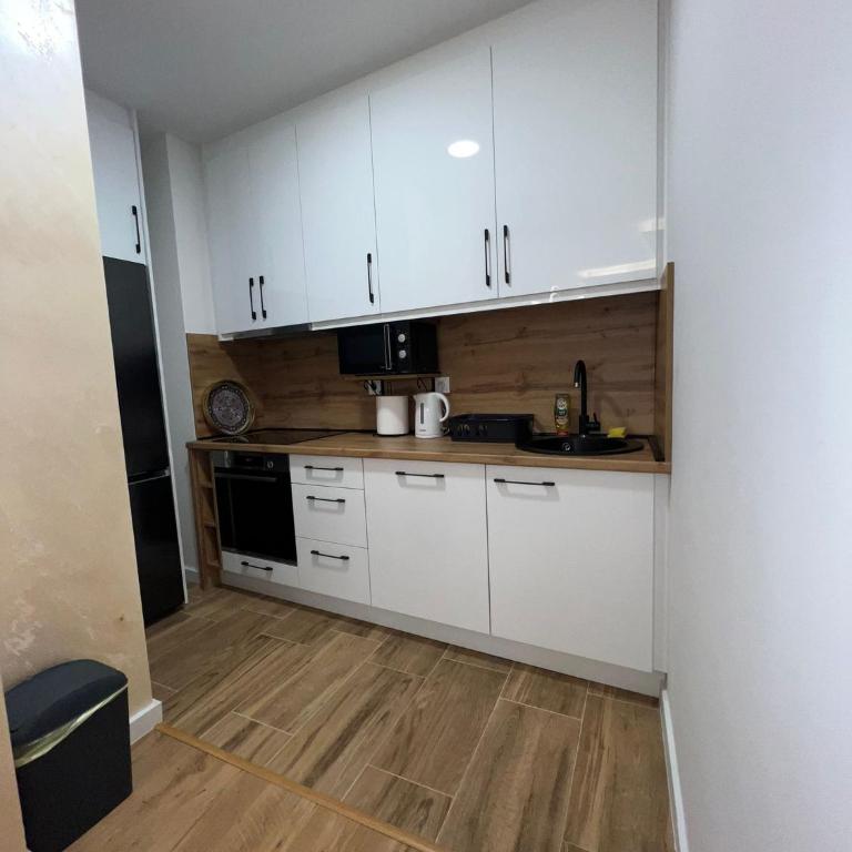 Sunset Home Mostar - Two-Bedroom Apartment - 11