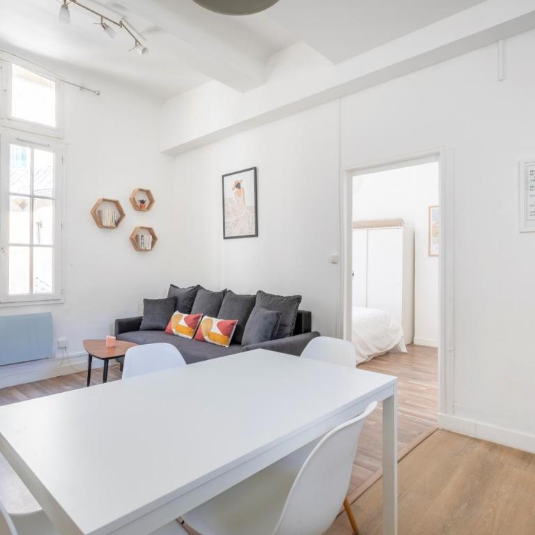 T2 lumineux plein centre à 5 min du Cours Mirabeau confort, wifi, cuisine équipée - Apartment mit 1 Schlafzimmer - 7