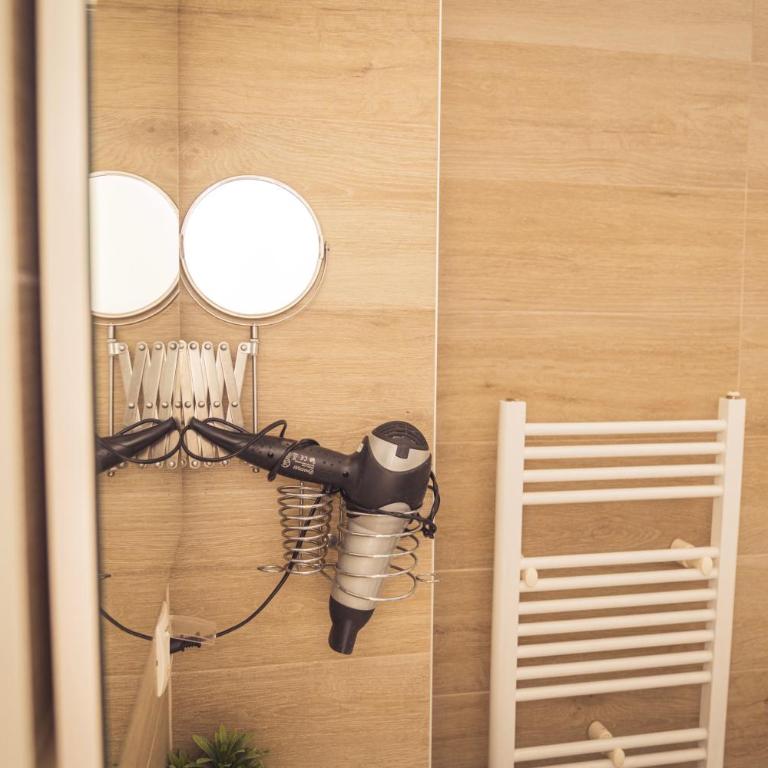 Hotel Tazz - River Front Oasis Collection - Standard Double Room - 7
