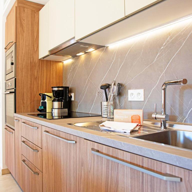 Résidence Pierre & Vacances Premium Domaine du Golfe du Lion - Villa 3 Chambres avec Climatisation, Terrasse et Jardin Privé (8 Personnes) - 1