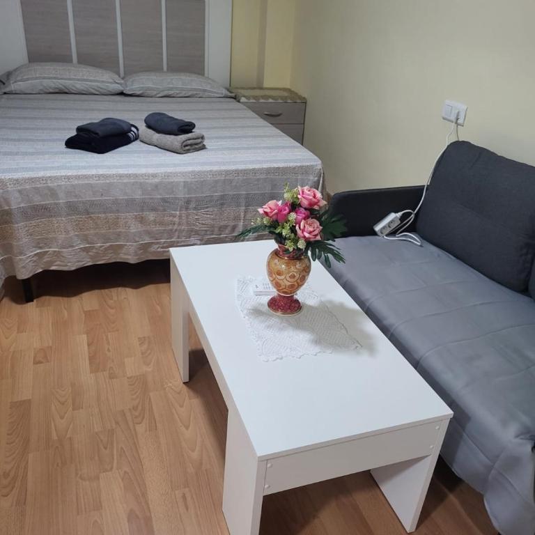 Estudios céntrico altea y playa - Apartamento de 1 dormitorio - 1