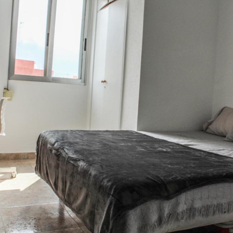 Flat close to beach perfect for families and groups - Actor Mauri 18 - Apartamento - 5