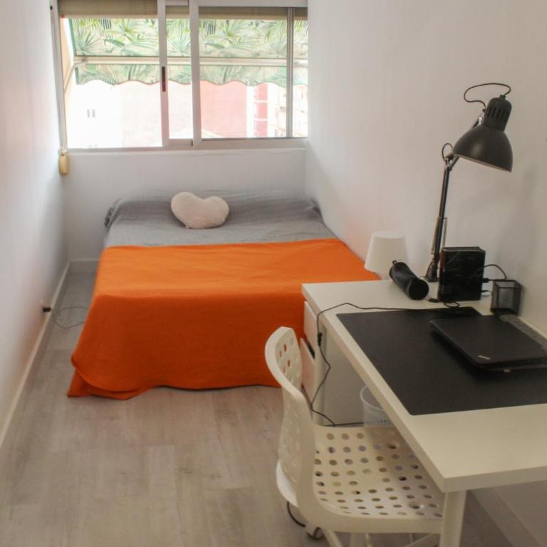 Flat close to beach perfect for families and groups - Actor Mauri 18 - Apartamento - 16