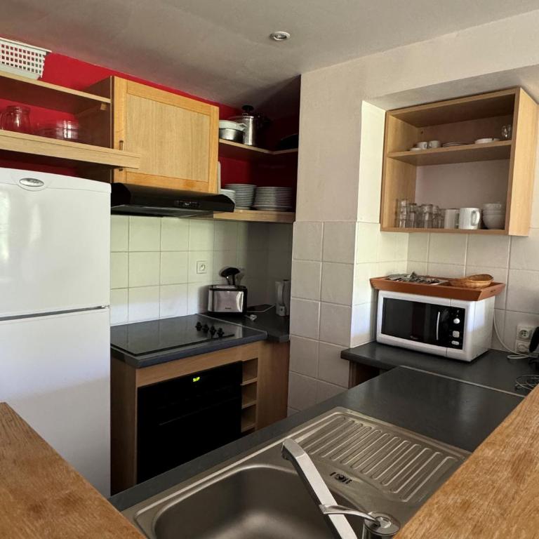 Appartement cosy avec accès direct aux pistes, espace bien-être et piscine chauffée - Apartment mit 1 Schlafzimmer - 8