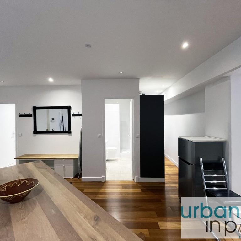Urban Flat 168 - Spacious 1-Bedroom Apartment in Paris - Apartment - 8