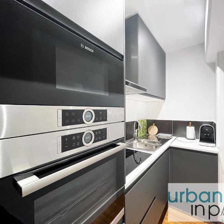 Urban Flat 168 - Spacious 1-Bedroom Apartment in Paris - Apartment - 20