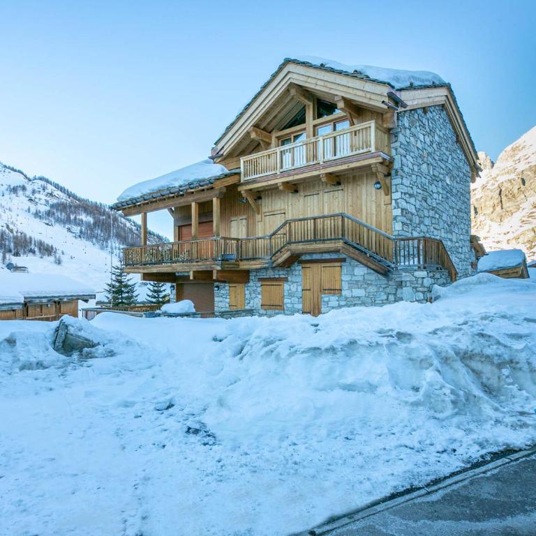 Appartement rustique avec cheminée, terrasse et garage à Val d'Isère - FR-1-694-16 - Apartment - 5