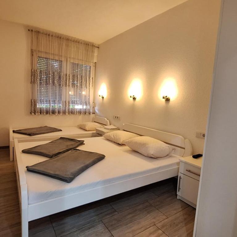 KAĆA APARTMANI 1 - Apartman sa 3 Spavaće Sobe - 25