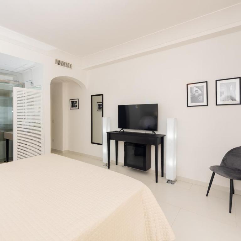 Casa Giuliani Capri - Camera Matrimoniale con Bagno Privato - 2