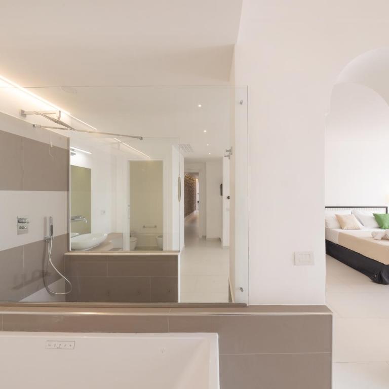 Casa Giuliani Capri - Suite Deluxe con Vasca Idromassaggio - 14