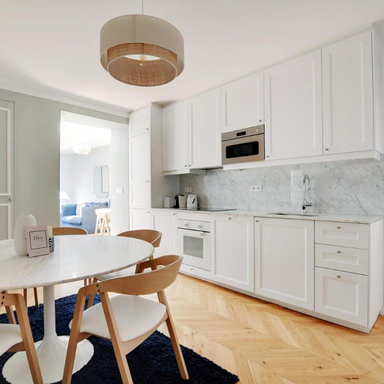 Pick A Flat's Apartments in Montmartre - Rue Lepic - Appartement 2 Chambres - 4