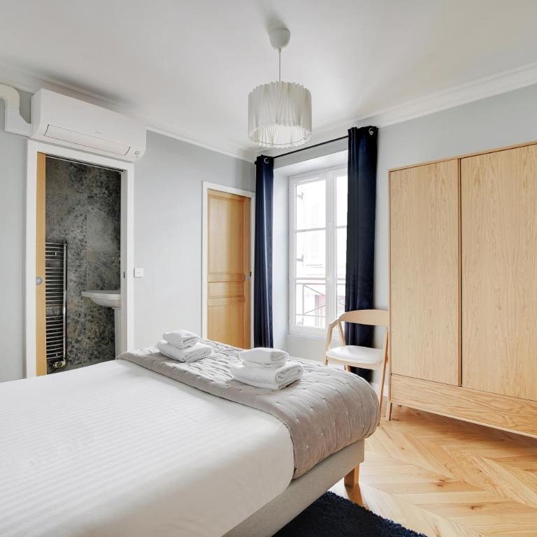 Pick A Flat's Apartments in Montmartre - Rue Lepic - Appartement 2 Chambres - 16