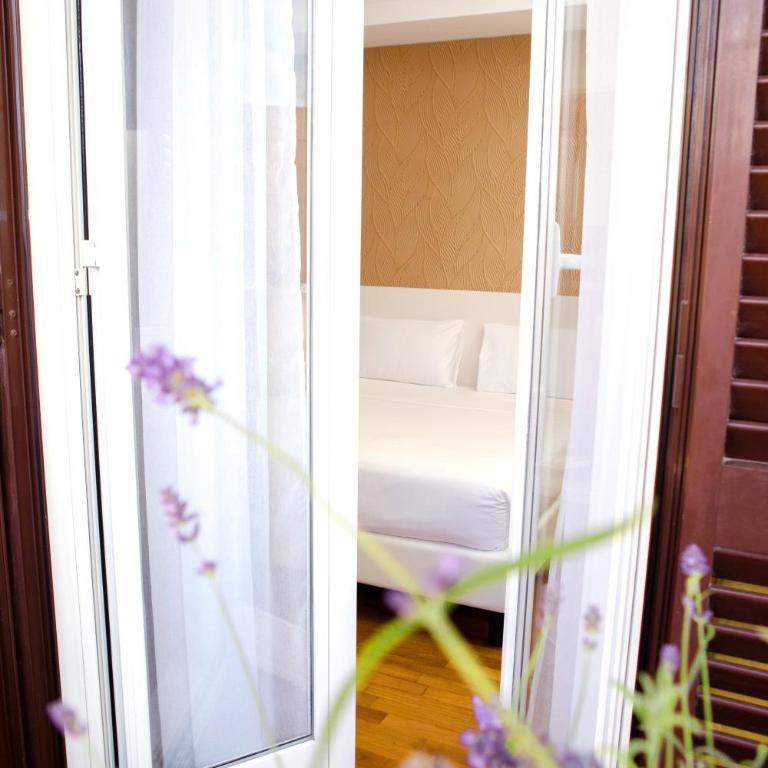 Magikrooms Topaz - Zimmer mit Queensize-Bett und Balkon - 31
