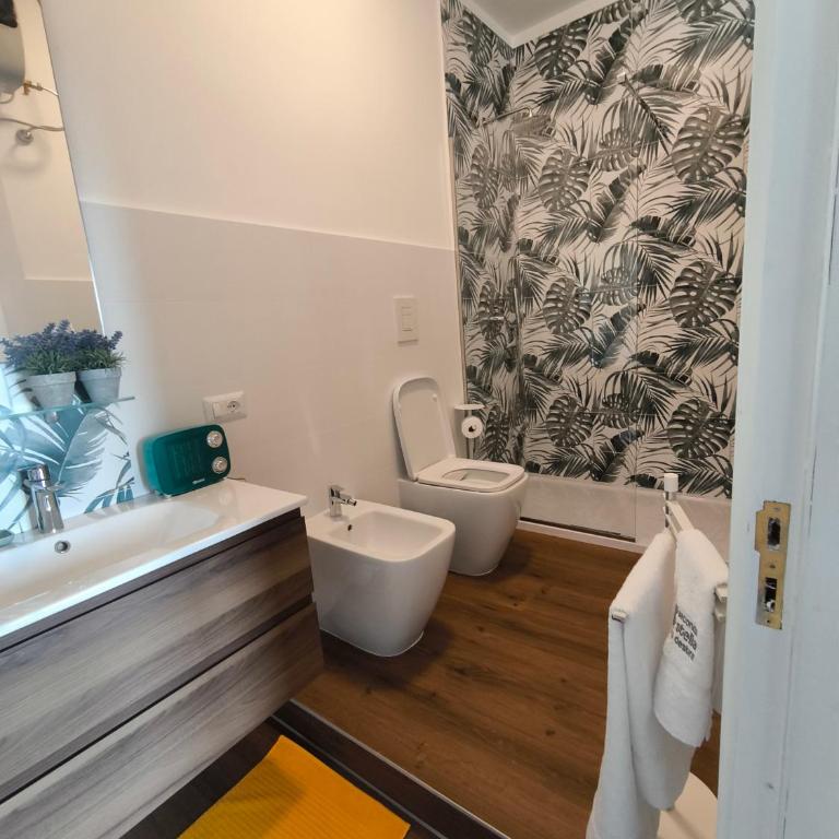 Seconda Stella a Destra - Camera Familiare con Bagno Privato - 5