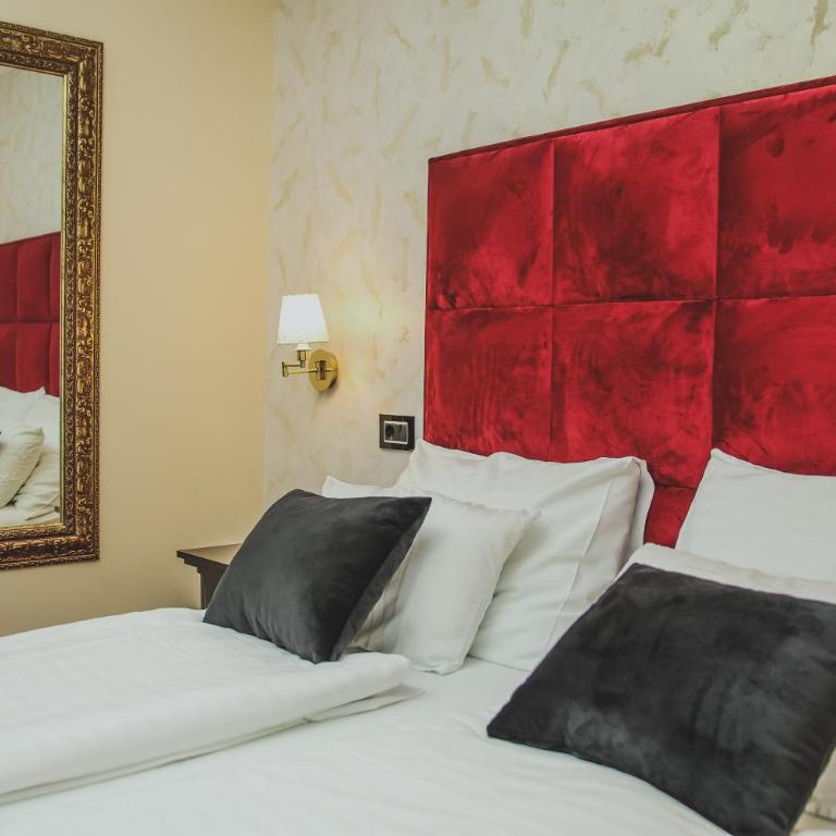 PLEASURE APARTMENTS - Deluks Dvokrevetna Soba sa Bračnim Krevetom - 5