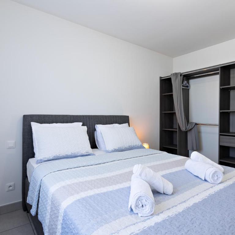 Villa Mery - Villa avec Piscine Privée - 25