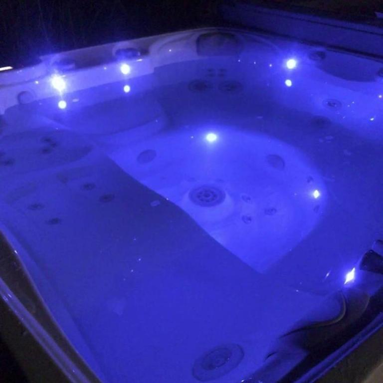 2p bas de Villa avec Jacuzzi privatif proche de Nice - Appartement 1 Chambre - 17