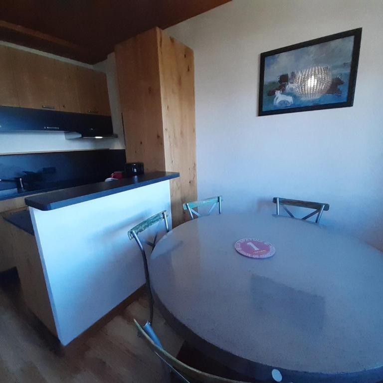 T2 à Courchevel 2* accès pistes, parking, vue vallée, 4 pers. - FR-1-514-22 - Apartment (4 Erwachsene) - 10