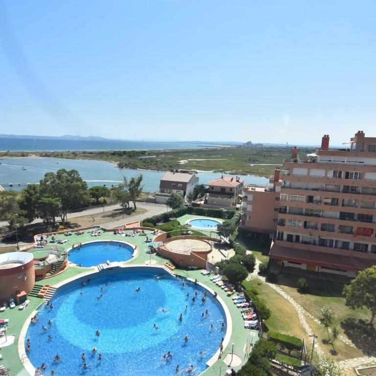 RNET - 600 Isla De Roses 7-19 - One-Bedroom Apartment - 14