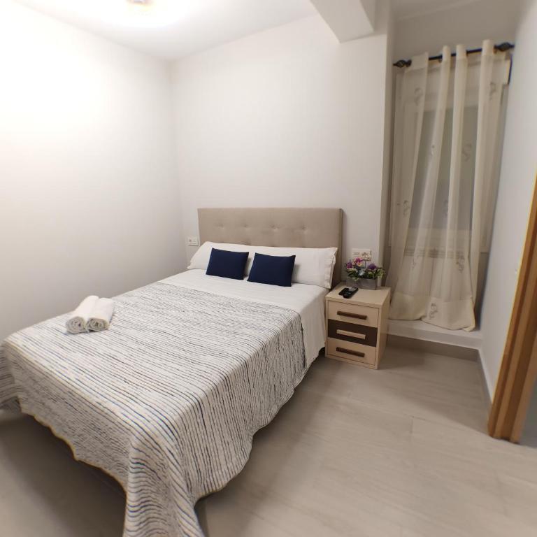 Pensión La Estación - Habitación adaptada para personas con movilidad reducida - Cama grande - 7