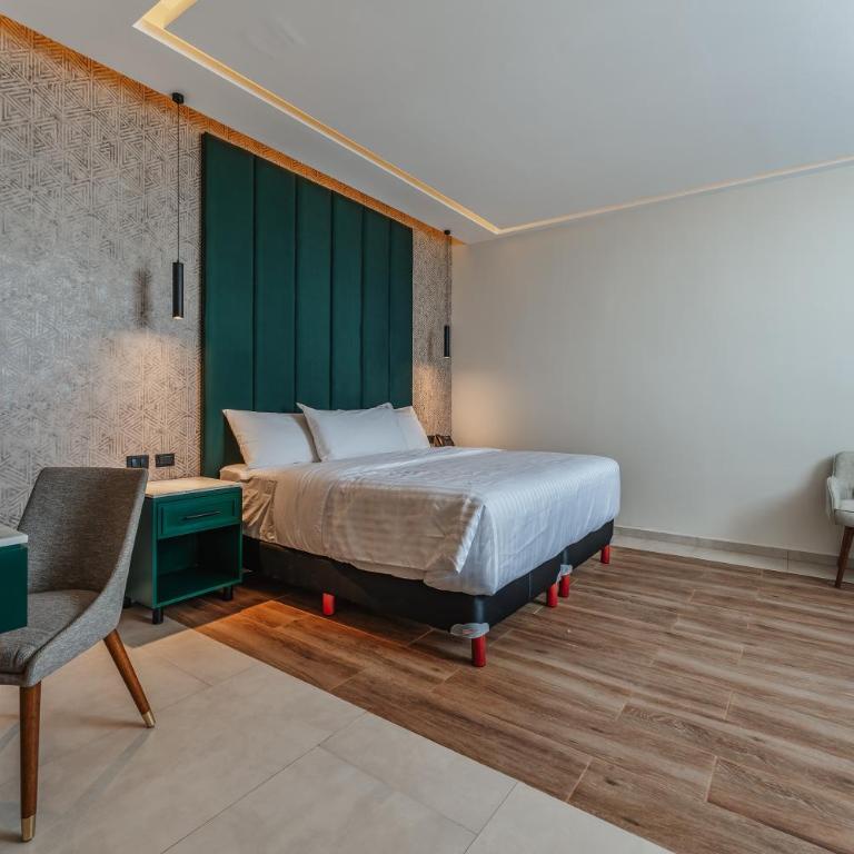 Hotel Chariot - Suite - 3