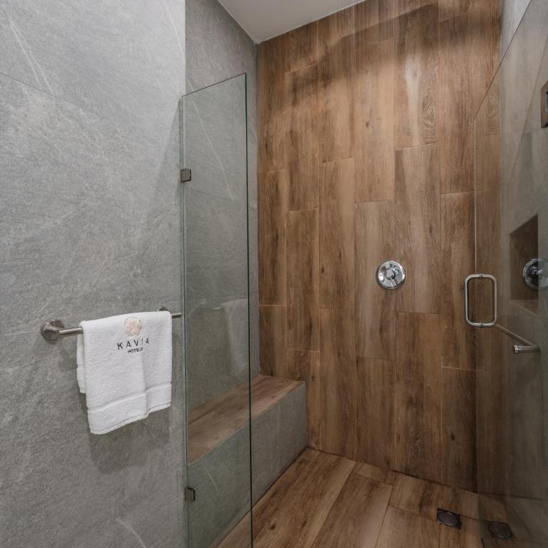 Hotel Chariot - Deluxe Double Room - 4