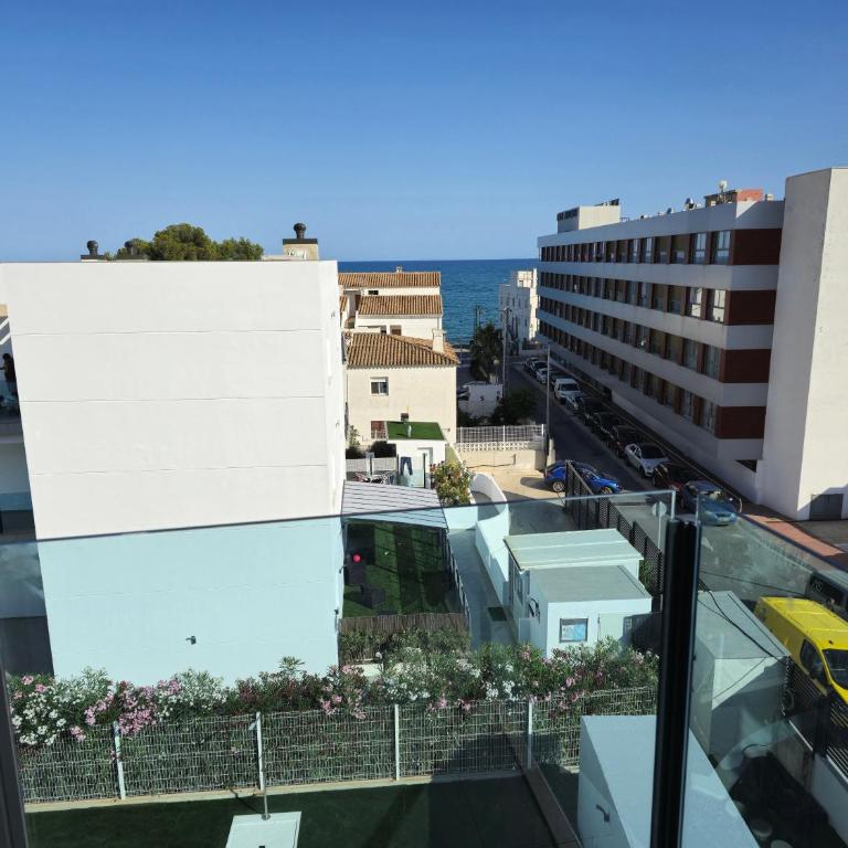 AZAHAR BEACH Blue Apartments & Spa - Apartamento de 2 dormitorios con balcón y vistas al mar - 8
