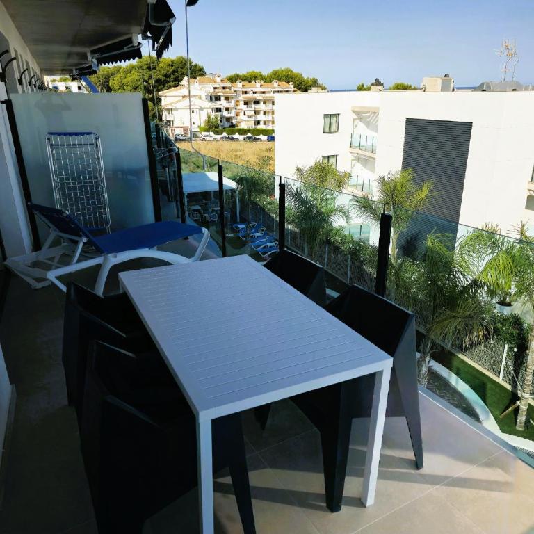 AZAHAR BEACH Blue Apartments & Spa - Apartamento de 2 dormitorios con balcón y vistas al mar - 13