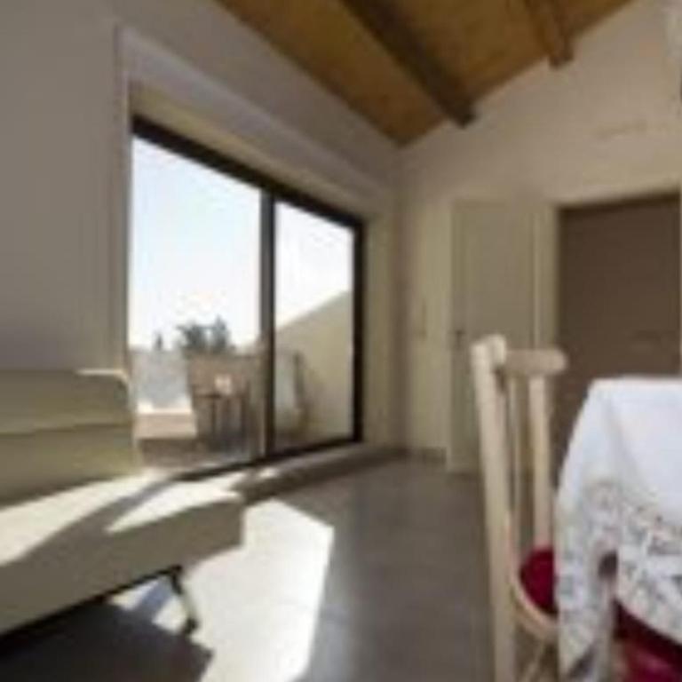 CASA GALO' - POOL & TENNIS-GELSO apartment - Deluxe One-Bedroom Apartment with Garden View - 2