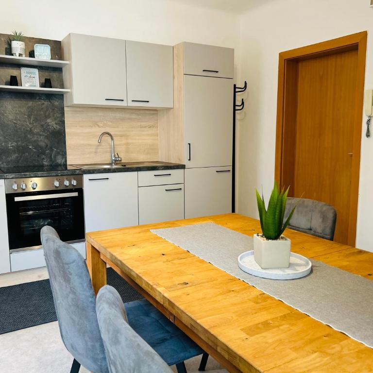 Das Gutenberghaus - Self Check In - One-Bedroom Apartment - 5