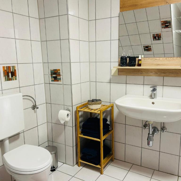 Das Gutenberghaus - Self Check In - One-Bedroom Apartment - 12