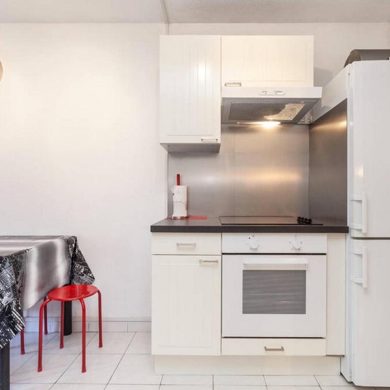 Bel appartement avec terrasse - Apartamento de 1 dormitorio - 6