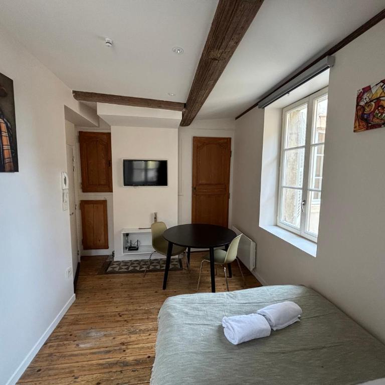 Louis Premier et Second Metz Centre Un Séjour à Part - Appartement 1 Chambre - 34