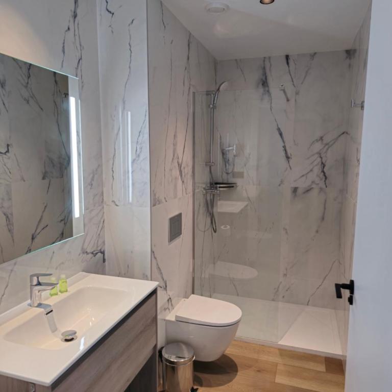 AZAHAR BEACH Blue Apartments & Spa - Apartamento - 11