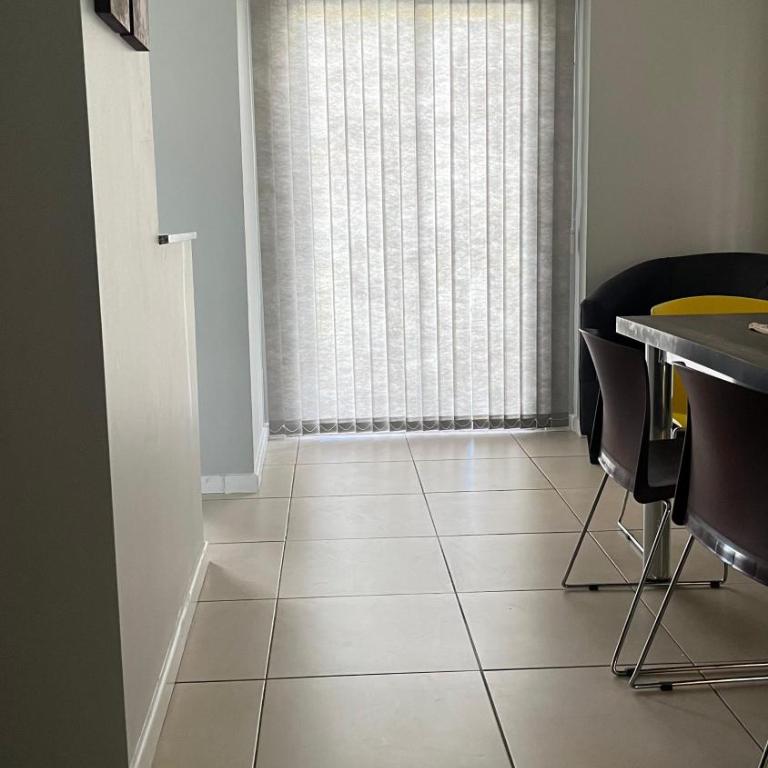 Departamento céntrico con cochera - Apartamento de 2 dormitorios - 22