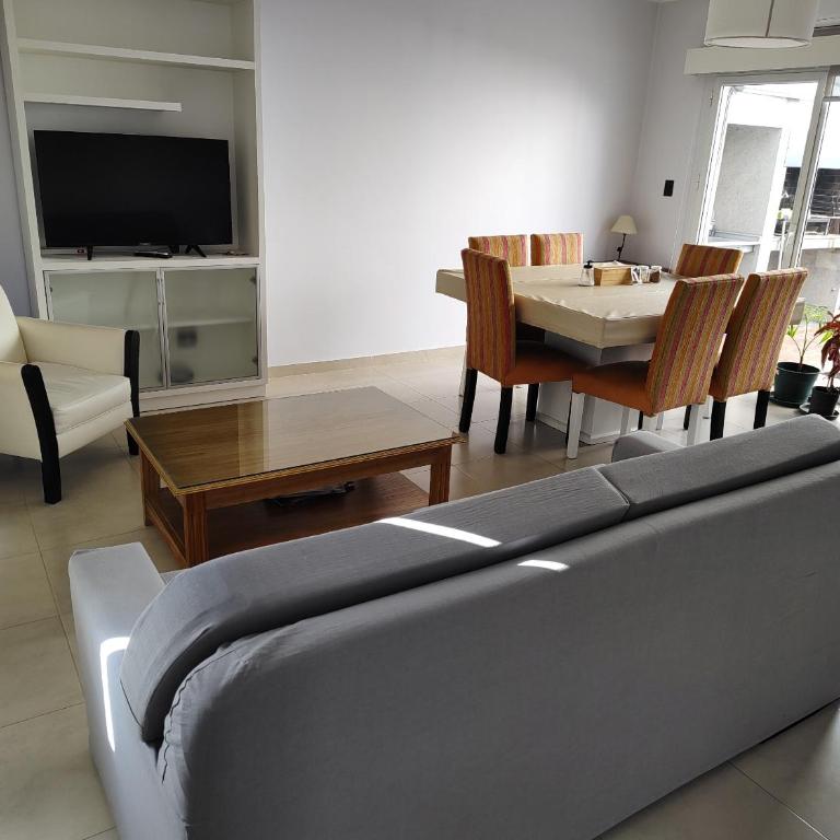 Del Puente - Apartamento de 2 dormitorios con vistas al jardín - 2