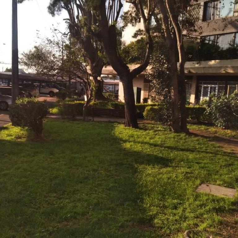 Close to airport and subway w breakfast - Apartamento de 1 dormitorio - 4