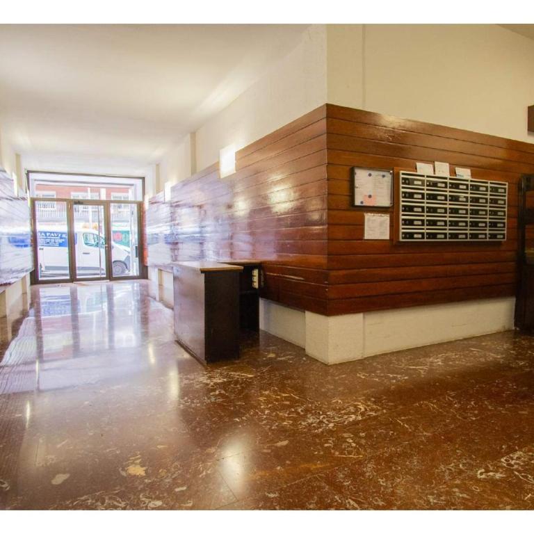 BALMES - Atico con terraza en Sant Gervasi - Three-Bedroom Apartment - 7