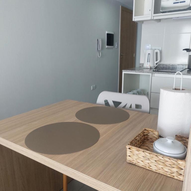 Elegante y luminoso departamento con cochera chica - One-Bedroom Apartment - 8