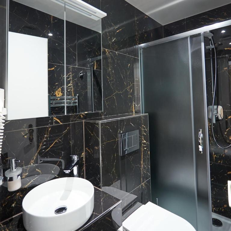 Residence AlpenHeart - Familienzimmer mit Balkon - 5