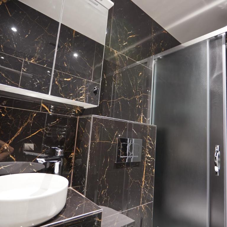 Residence AlpenHeart - Familienzimmer mit Balkon - 6