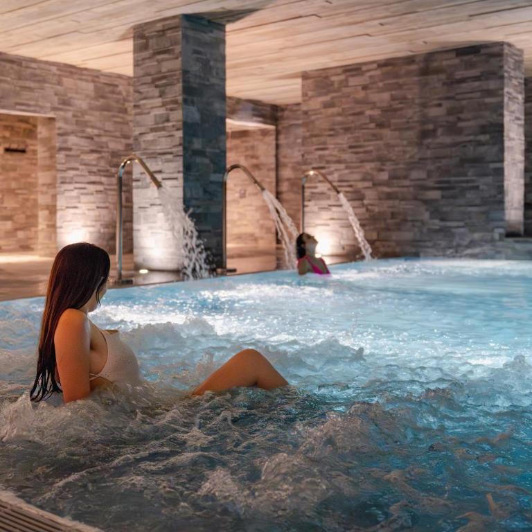 Hôtel Lyon Métropole & Spa - Chambre Studio - Accès Spa et Piscine Inclus - 3