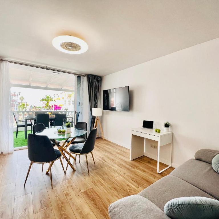 PaulMarie City Apartment in Costa Adeje - Two-Bedroom Apartment - 18